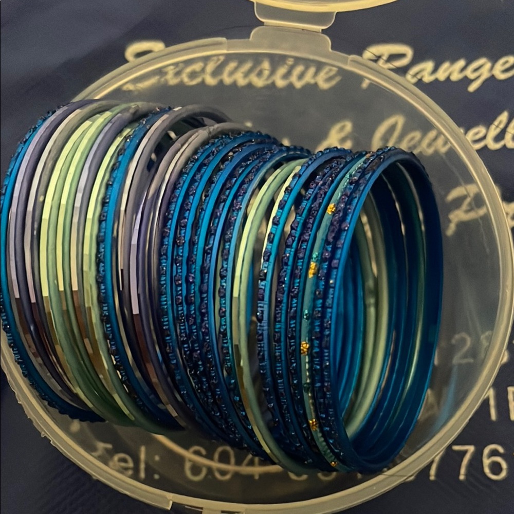 Blue Multi-Texture Bangle Bracelet Set